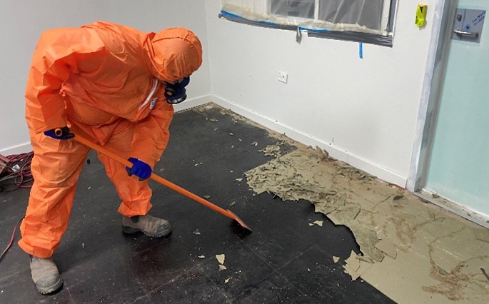 Vinyl Tiles/Vinyl Flooring & Adhesives